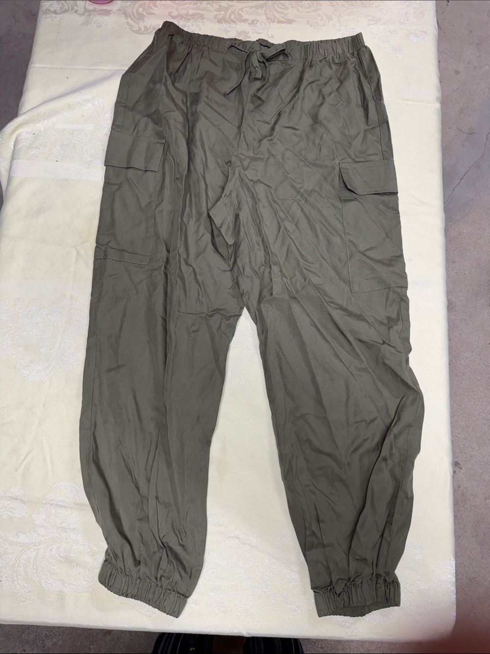 Andrew Marc Olive Green Cargo Jogger Pants